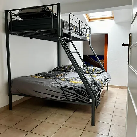 Duplex Proche Et Centre Lägenhet