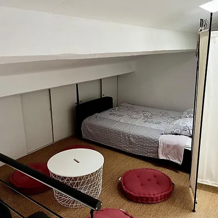 Duplex Proche Et Centre 팔라바 레 플로